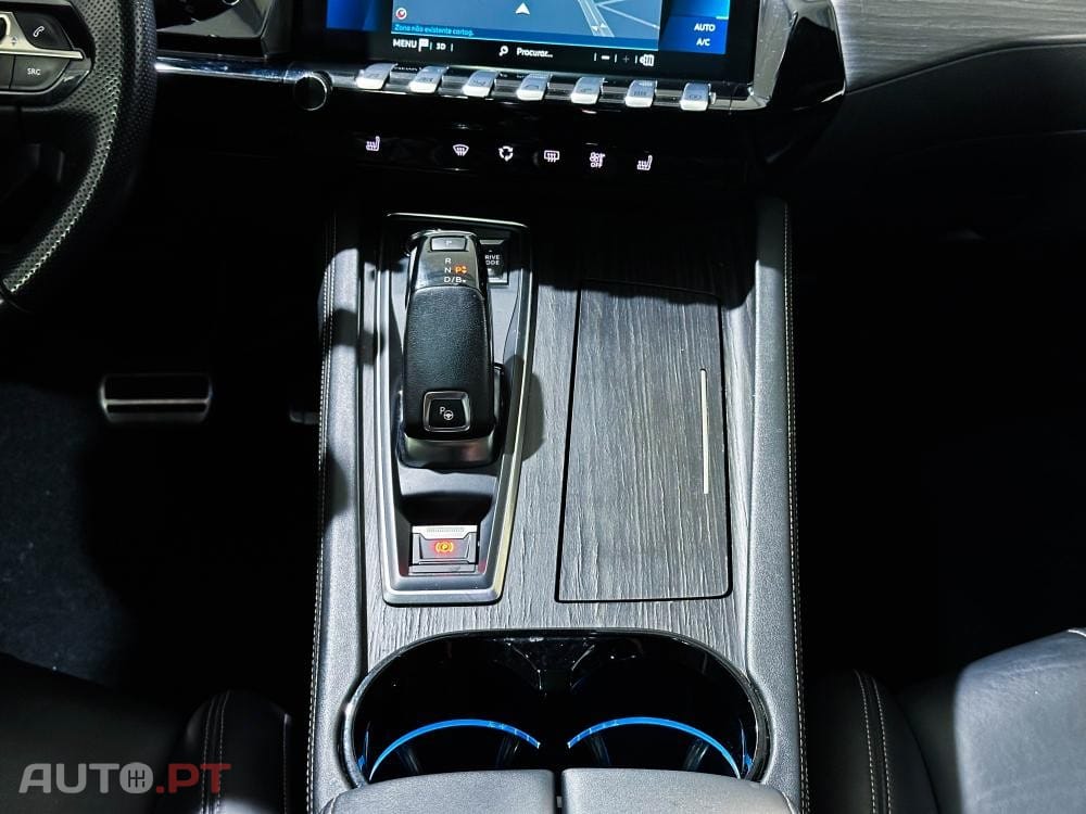 Peugeot 508 SW e-EAT8 225