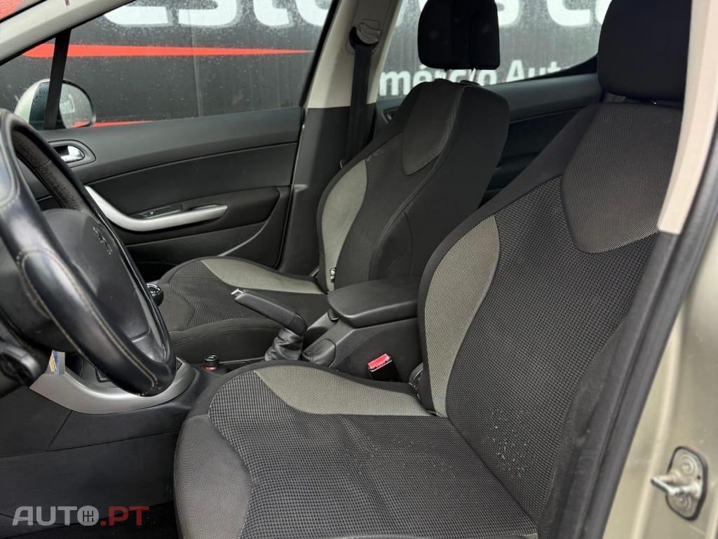 Peugeot 308 1.6 HDi Executive