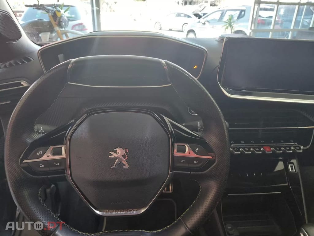 Peugeot 2008 PureTech 130 Stop&Start GT-Line Edition