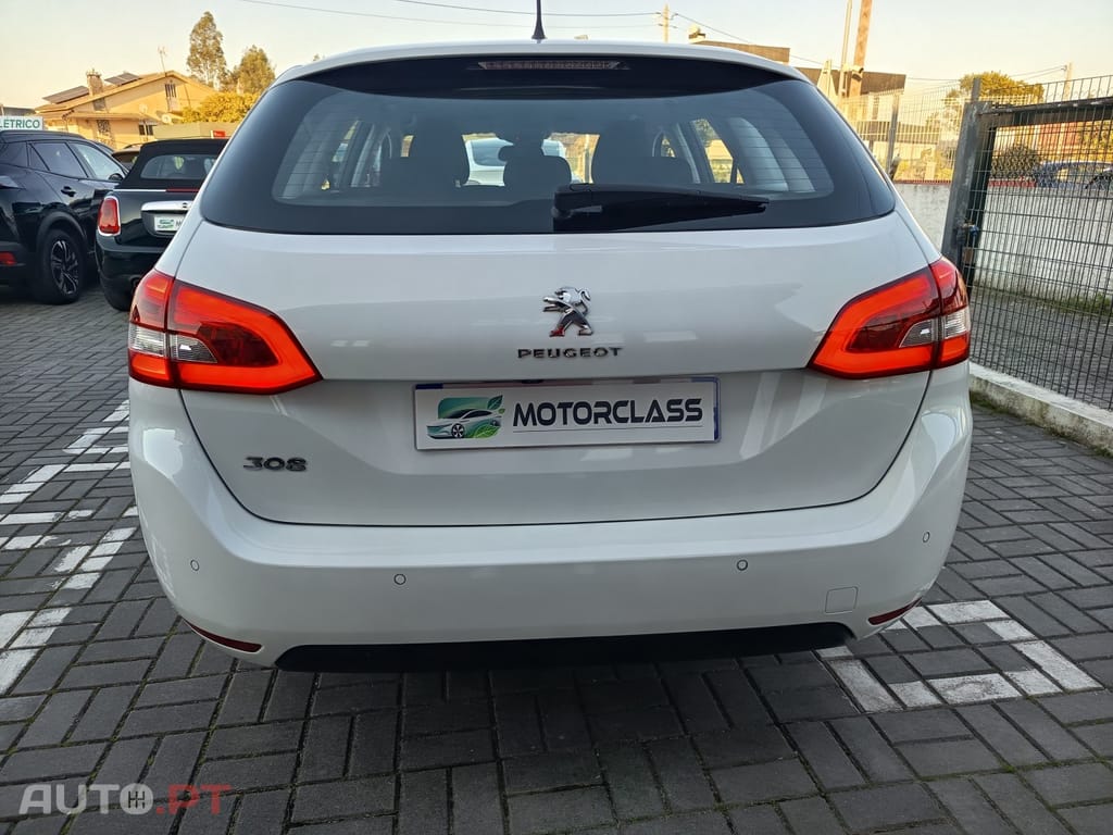 Peugeot 308 SW 1.2 PureTech Style