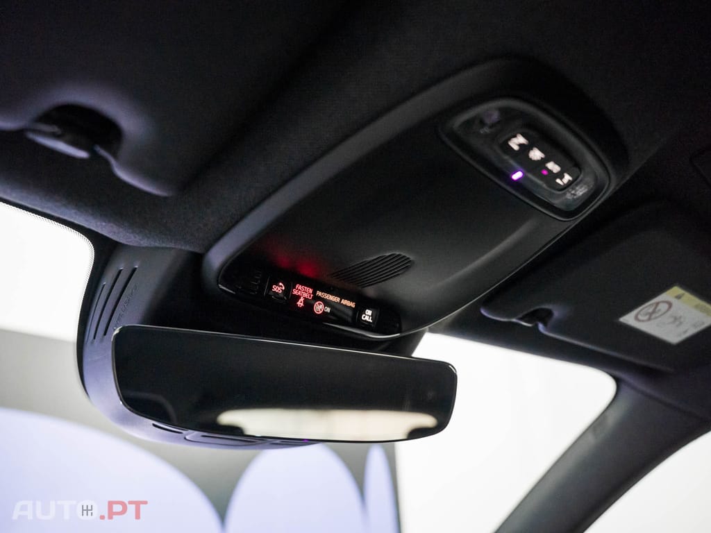 Volvo XC40 2.0 D3 R-Design