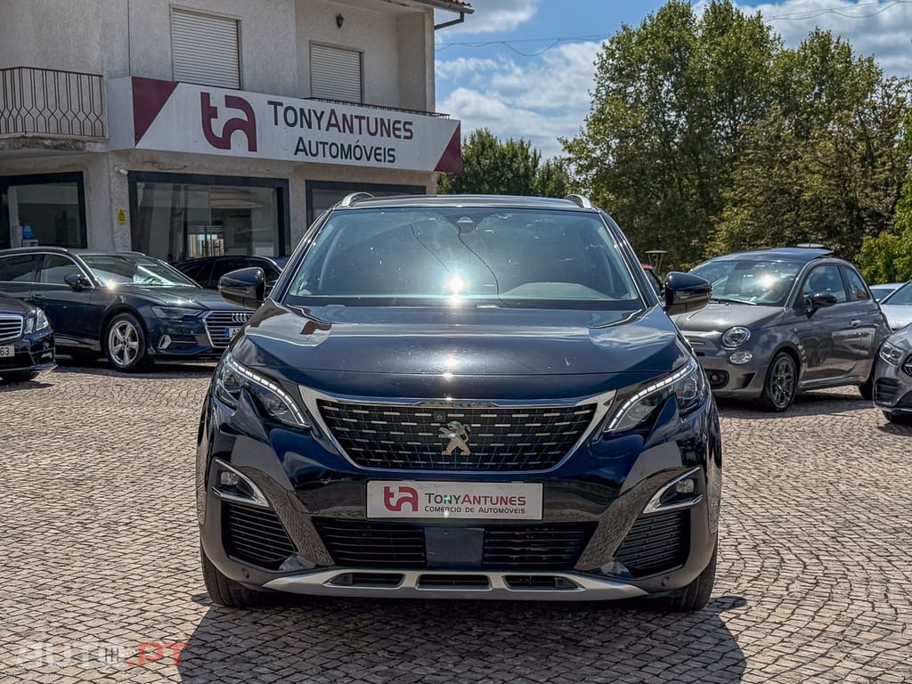 Peugeot 3008 1.6 Hybrid Allure e-EAT8