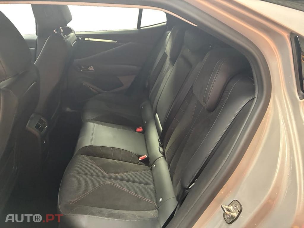 DS DS4 1.5 BlueHDi Performance Line+ EAT8