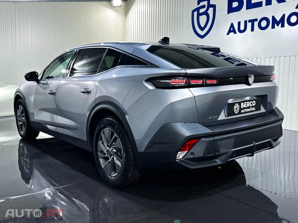 Peugeot 408 1.2 PureTech Allure Pack EAT8