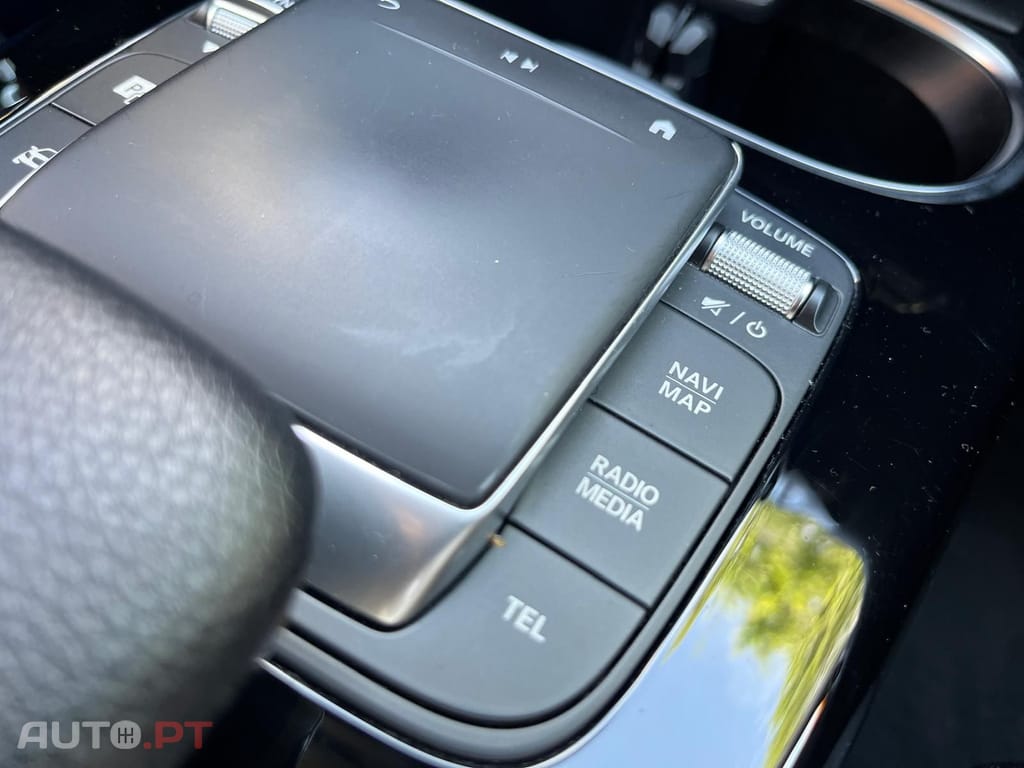 Mercedes-Benz CLA 180 SB DCT 