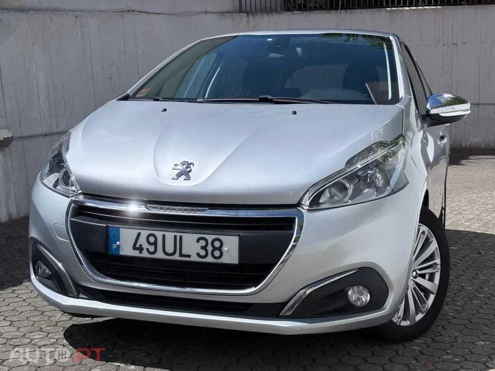 Peugeot 208 1.6 BlueHDi Style