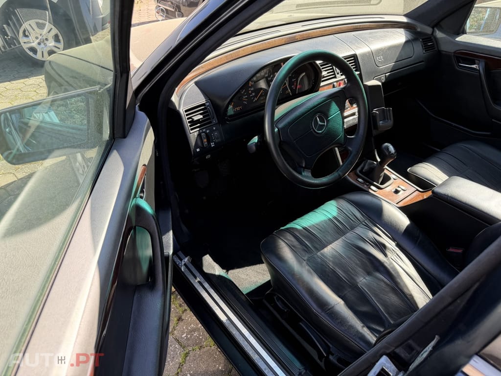 Mercedes-Benz C 220 D Elegance