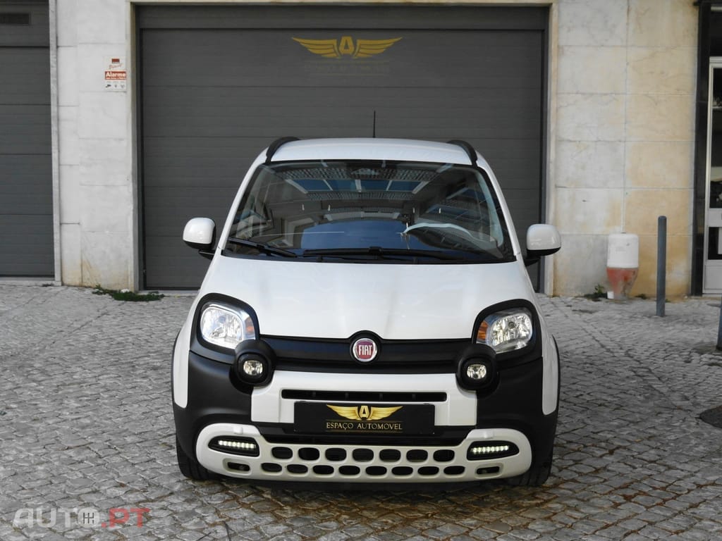 Fiat Panda Pandina 1.0 Hybrid — fotografia 2