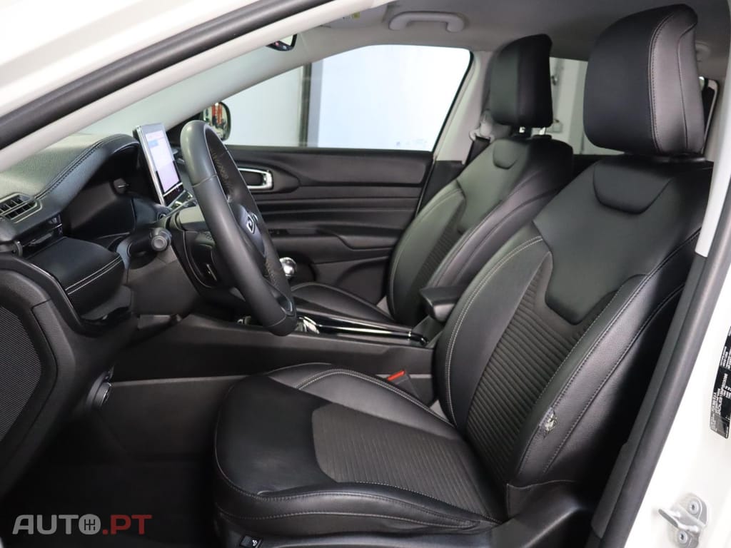 Jeep Compass 1.3 T Night Eagle