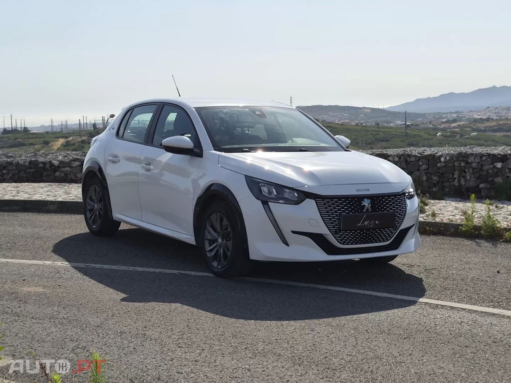 Peugeot E-208 50 kWh Active Pack