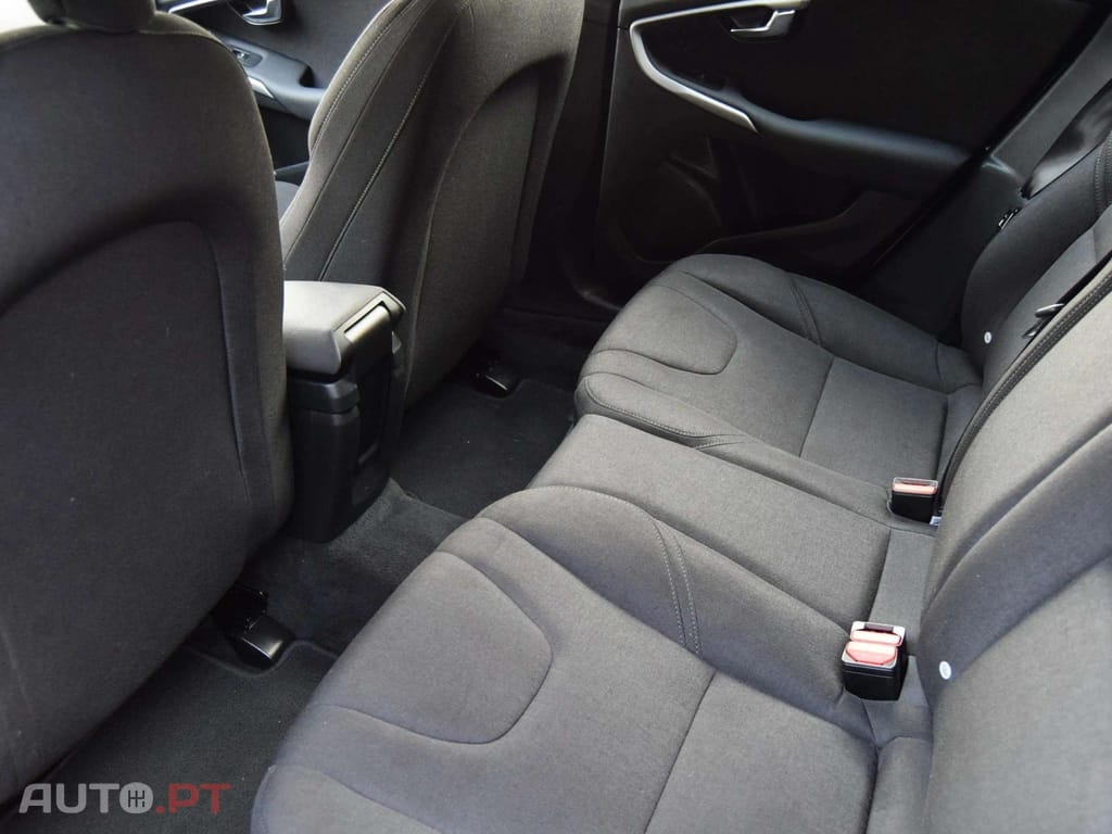 Volvo V40 2.0 D2 Kinetic