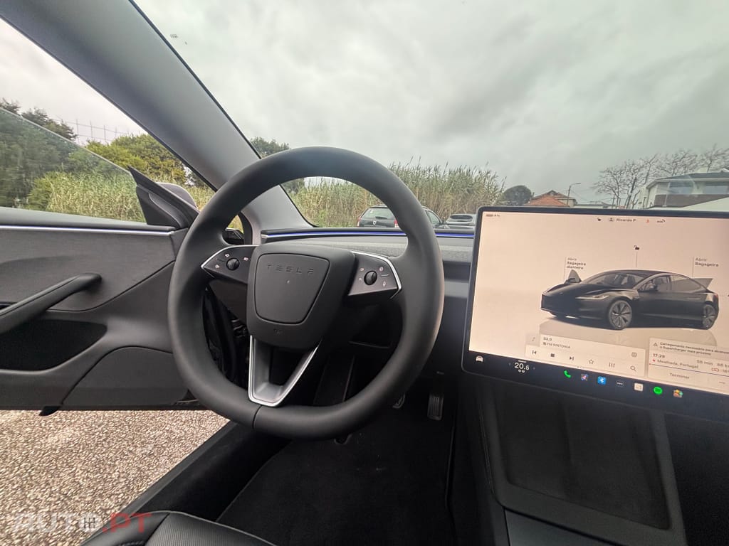 Tesla Model 3 Standard Range Plus RWD