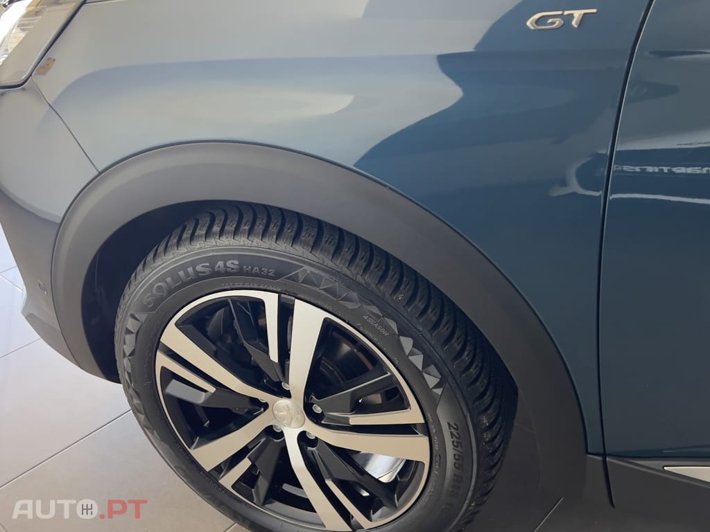 Peugeot 3008 1.2 PureTech GT EAT8