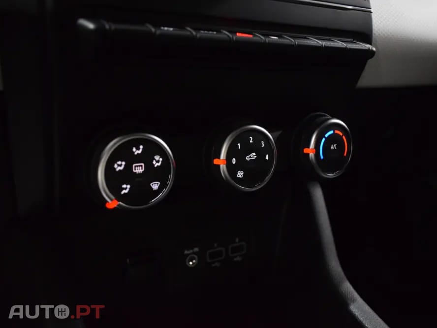 Renault Clio TCe 90 EQUILIBRE