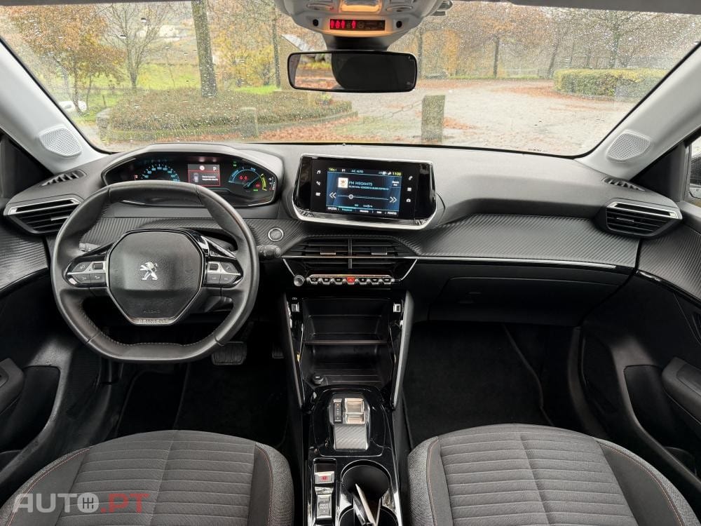 Peugeot E-208 50 kWh Allure Pack