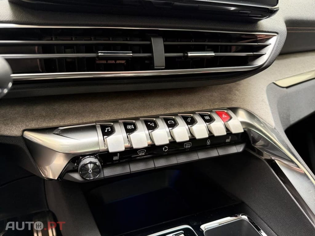 Peugeot 5008 Hybrid GT I.V.A DEDUTIVEL 
