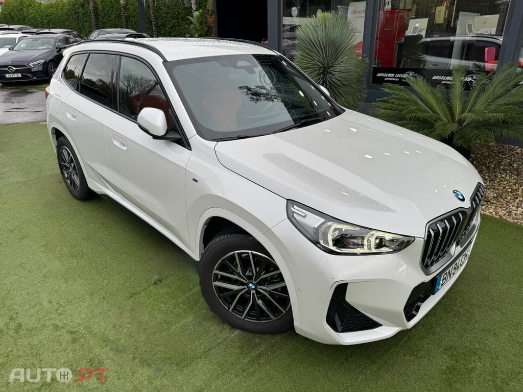 BMW X1 sDrive18d Pack Desportivo M