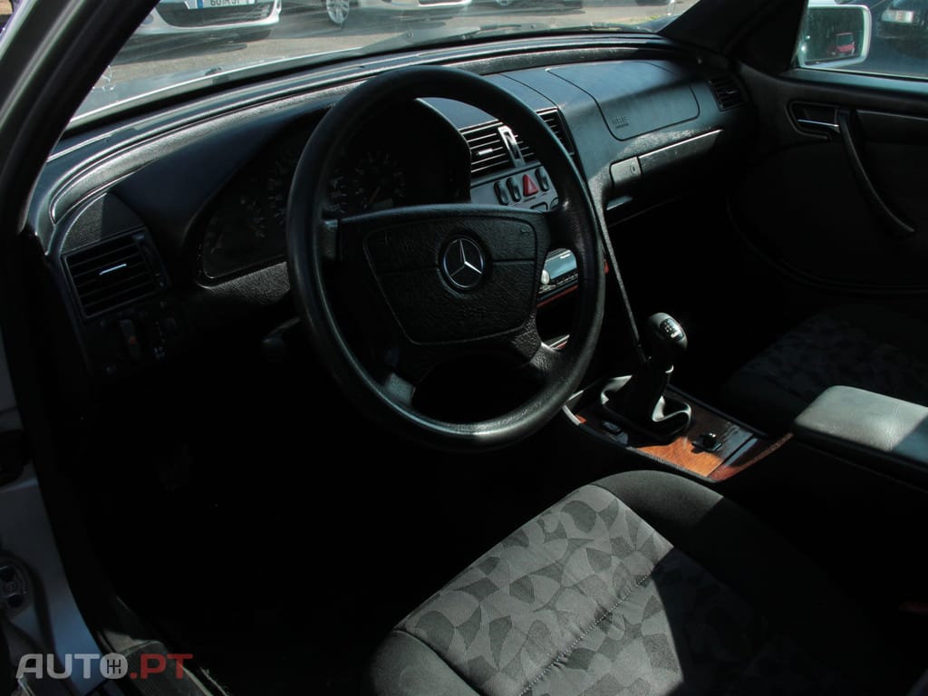 Mercedes-Benz C 250 TD Classic
