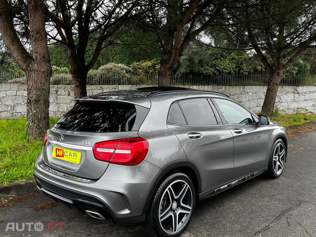 Mercedes-Benz GLA 220 Automático