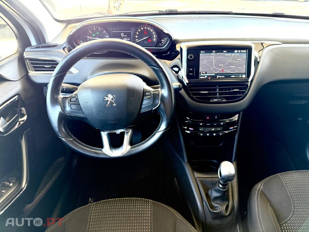 Peugeot 208 1.2 PureTech Tech Edition