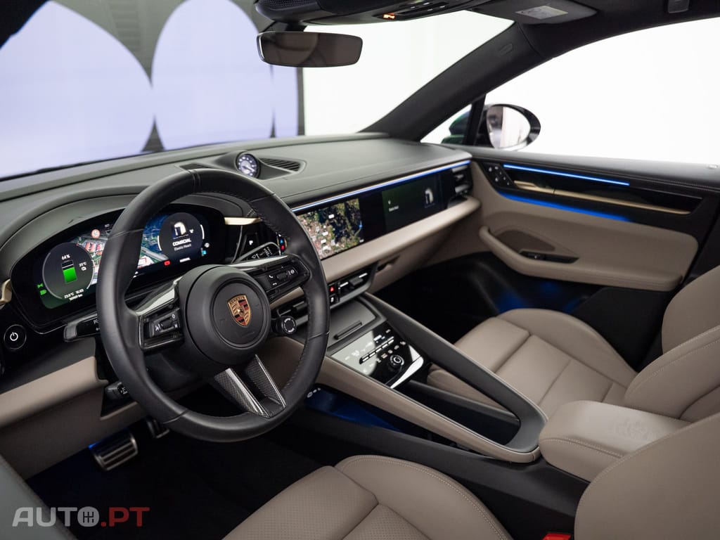 Porsche Macan Electric 4
