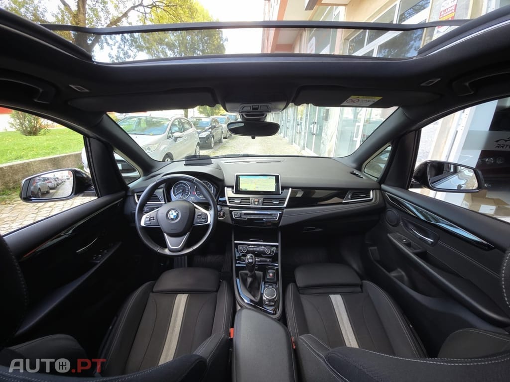 BMW 216 d Line Sport
