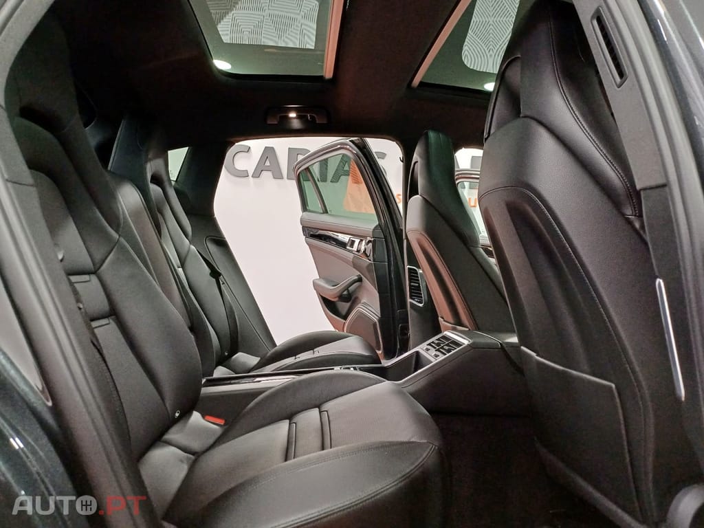 Porsche Panamera Porsche Panamera 4 E-Hybrid
