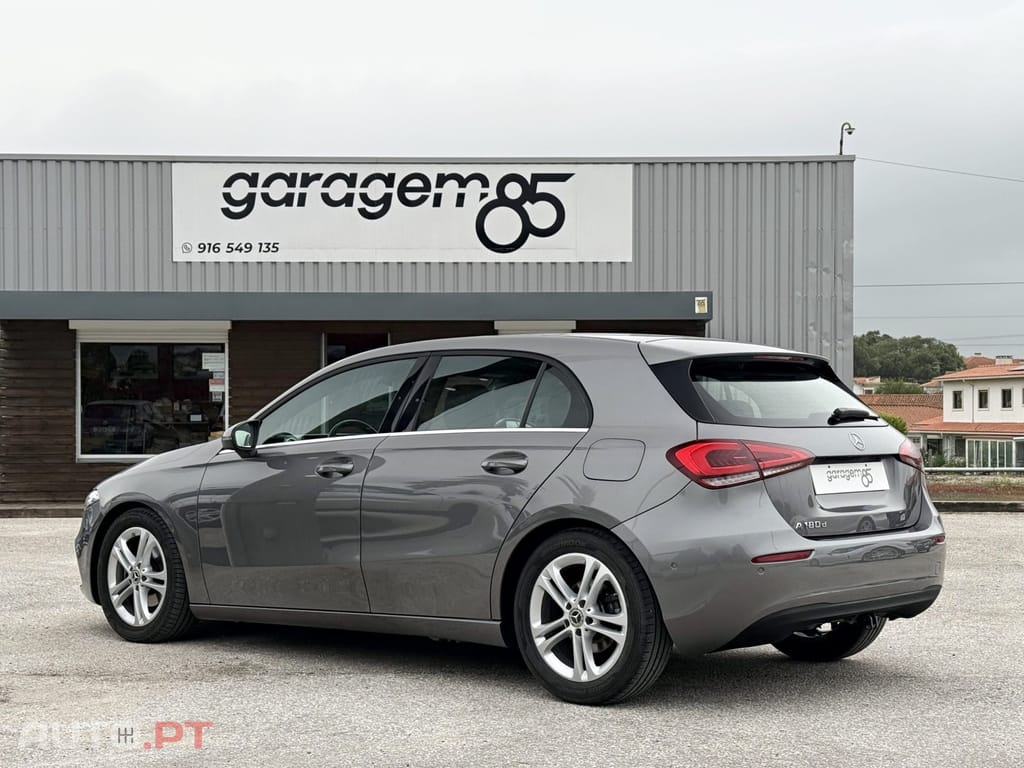 Mercedes-Benz A 180 d 7G-DCT Style