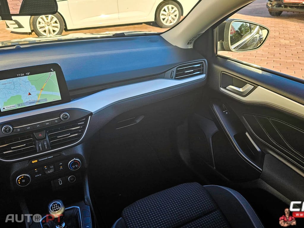 Ford Focus SW 1.0 EcoBoost S&S COOL&CONNECT DESIGN