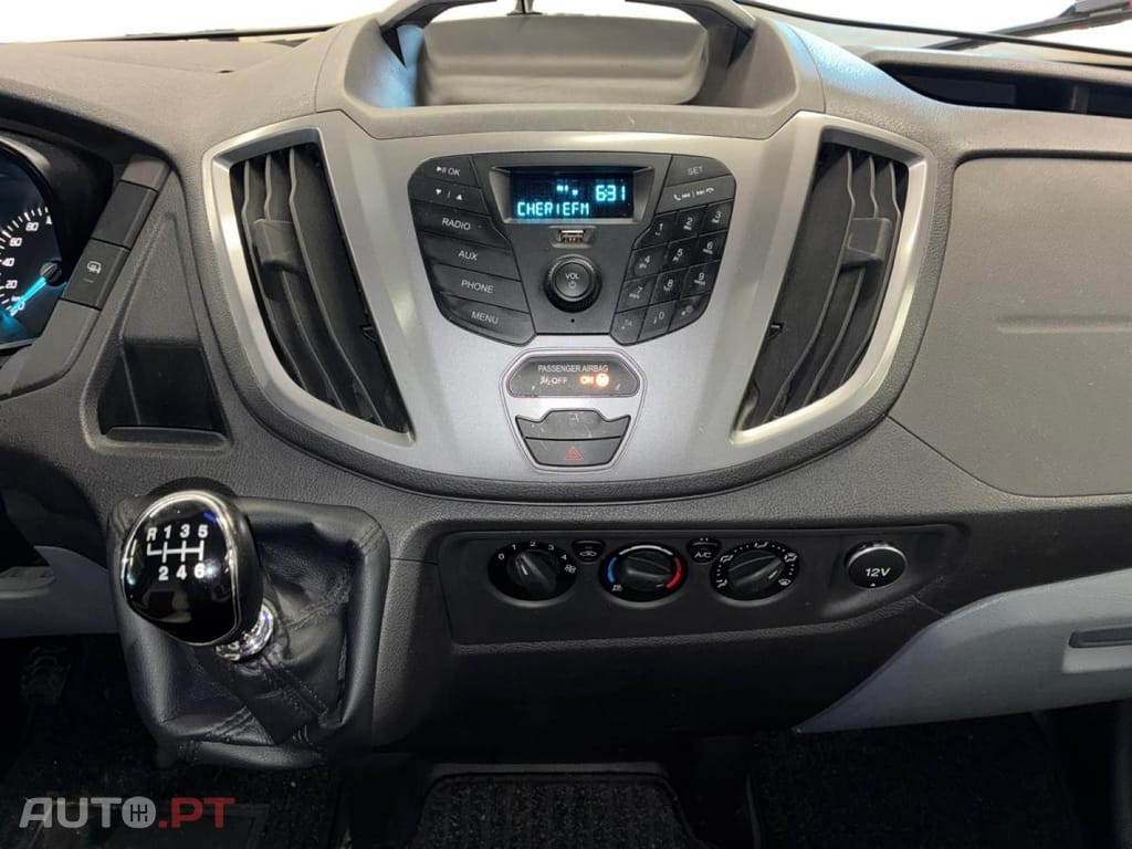 Ford Transit 2.2 Roller Team