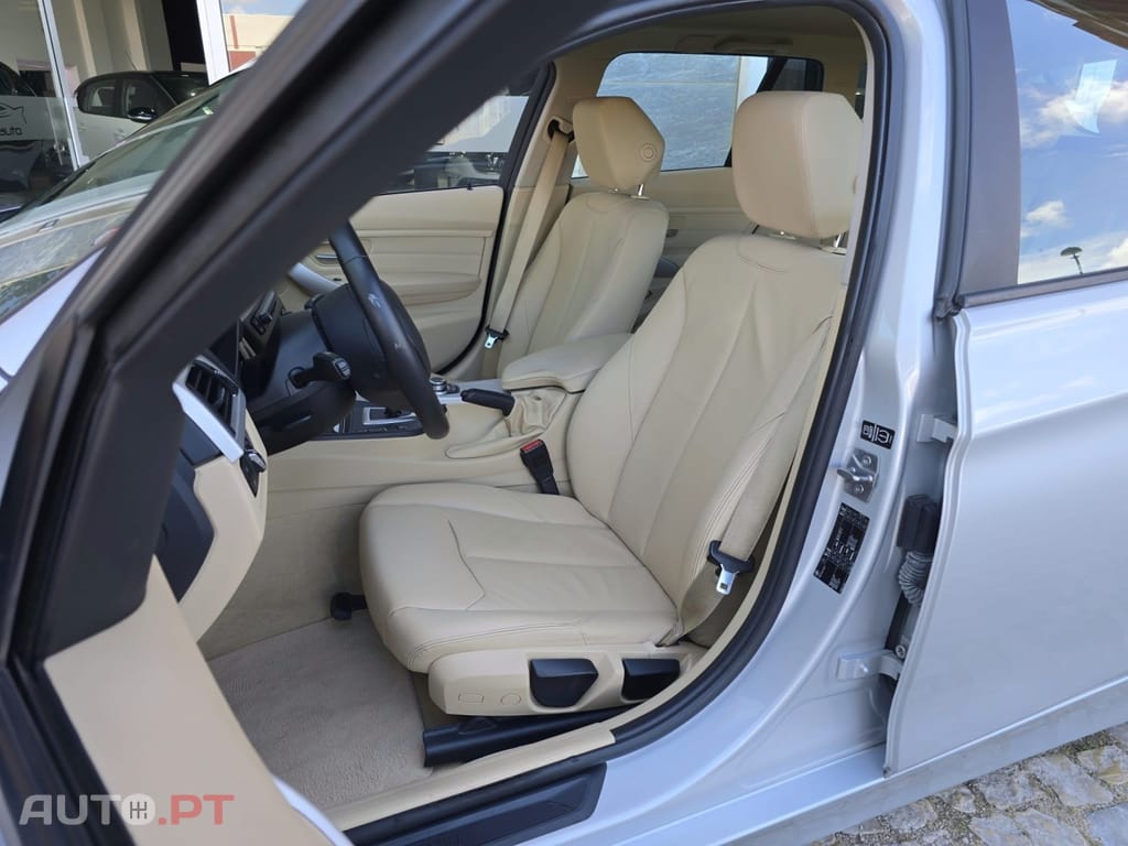 BMW 320 d Touring Aut.