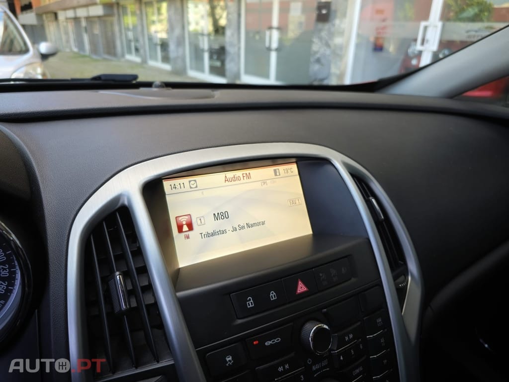 Opel Astra GTC 1.7 CDTi S/S J19