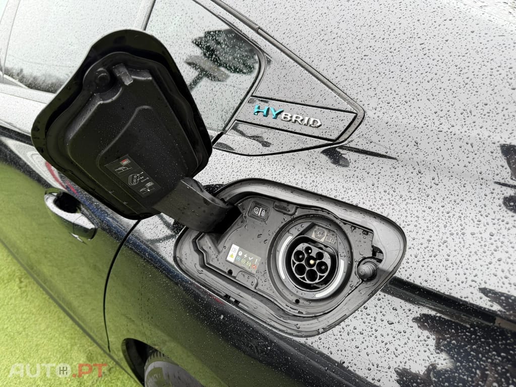 Peugeot 508 1.6 Hybrid Allure Pack e-EAT8