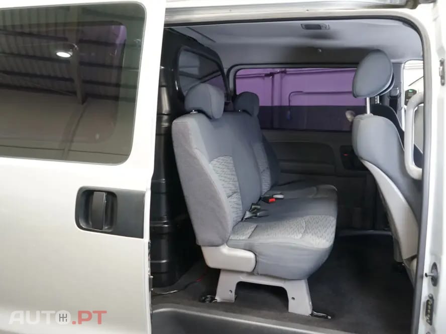 Hyundai H-1 2.5 CRDi Travel Comfort