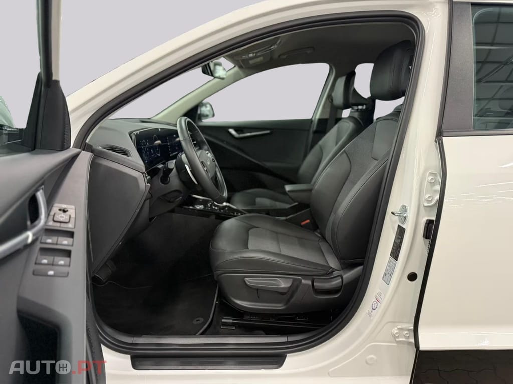 Kia Niro Vision 64,8kWh I.V.A DEDUTIVEL 