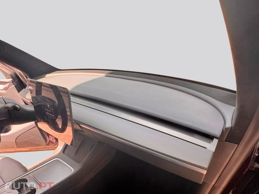 Tesla Model Y I.V.A DEDUTIVEL Performance Dual Motor AWD