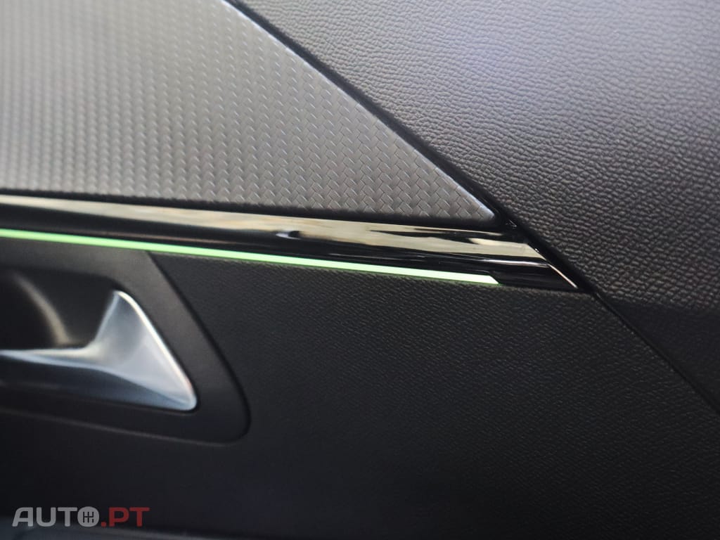 Peugeot E-208 50 kWh GT Line