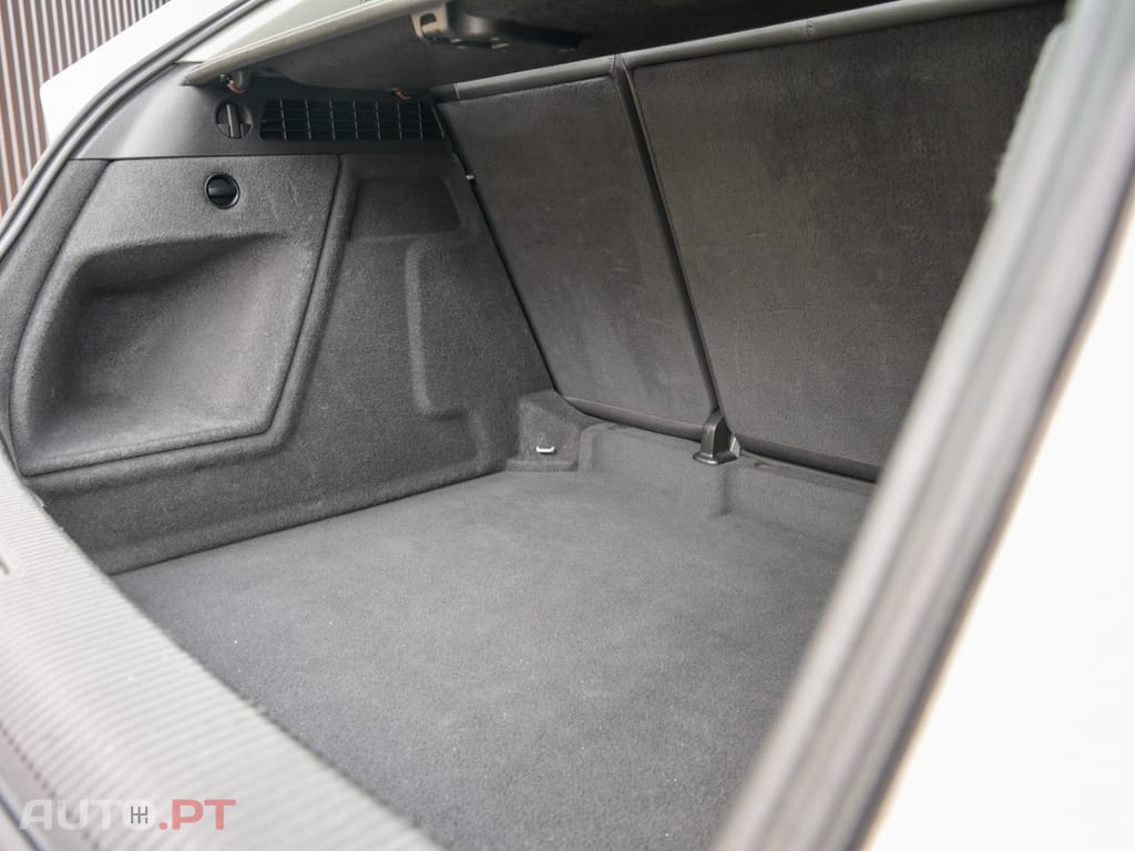 Audi Q3 2.0 TDi Attraction