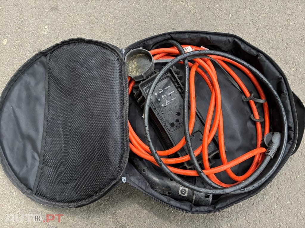 Peugeot E-Expert 75 kWh Long Asphalt