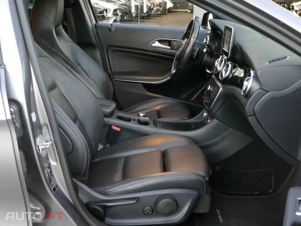 Mercedes-Benz GLA 220 d Urban