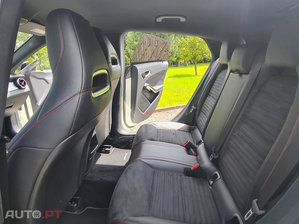 Mercedes-Benz CLA 220 d Shooting Brake AMG Line Aut.