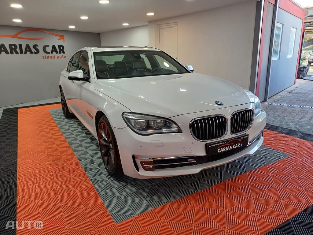 BMW 740 d xDrive Pack M