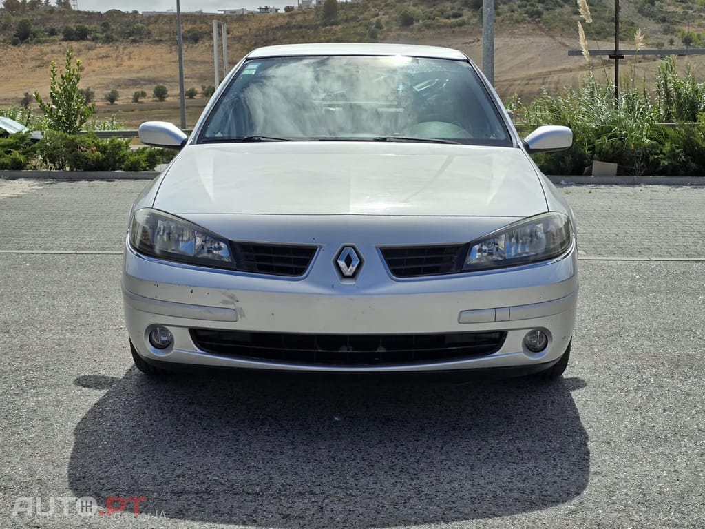 Renault Laguna 1,6 i 16v foto 5