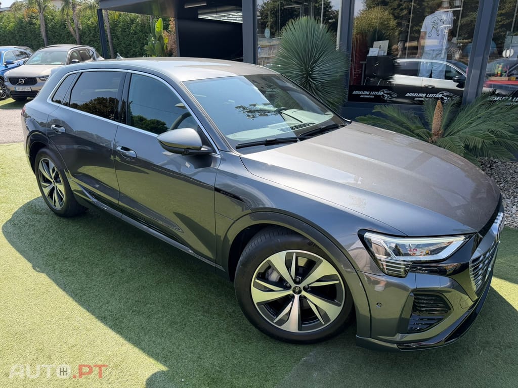 Audi Q8 E-Tron 50 quattro S line