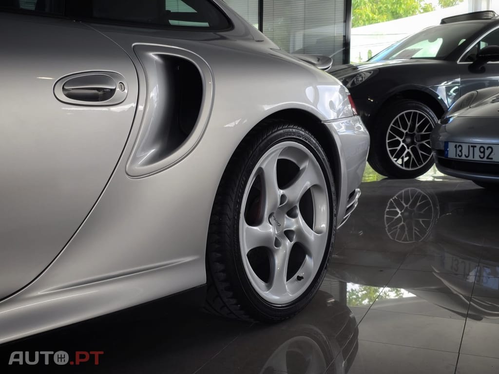 Porsche 996 Turbo
