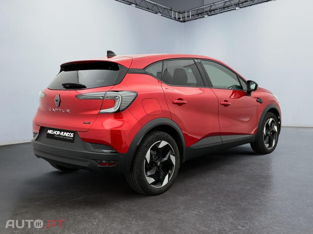 Renault Captur 1.6 E-Tech Full Hybrid Techno