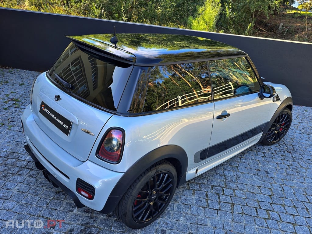 MINI Coupé John Cooper Works 