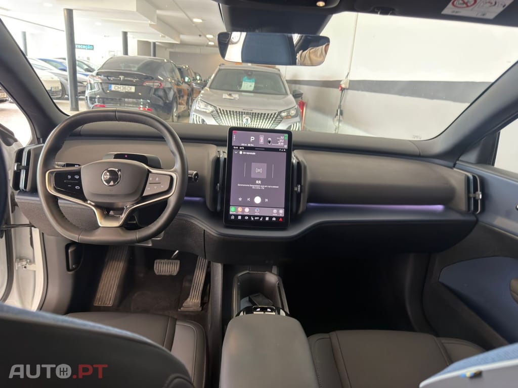 Volvo EX30 69 kWh Twin Motor Plus