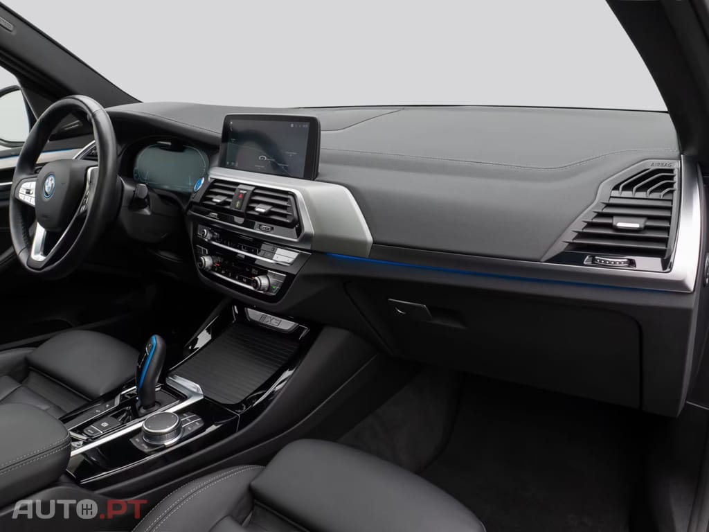 BMW iX3 I.V.A DEDUTIVEL Impressive 