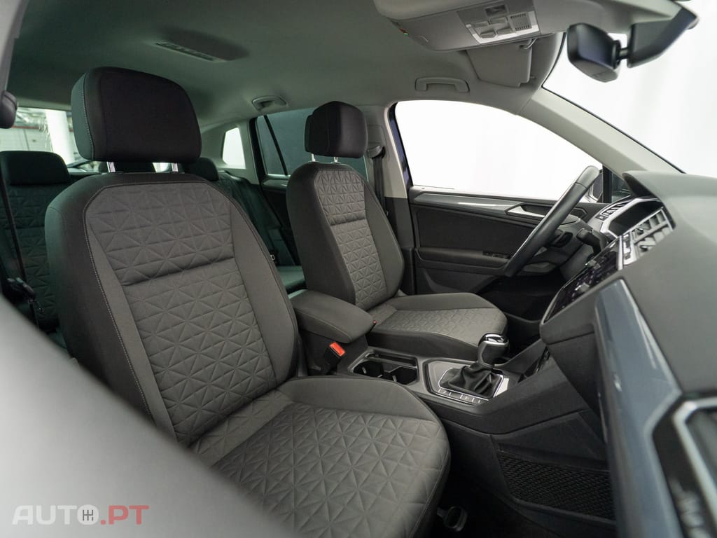 Volkswagen Tiguan 1.4 TSI eHybrid Conceptline DSG